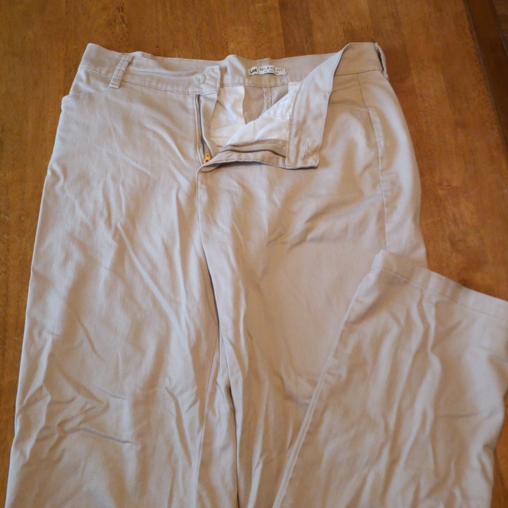 Lee Relaxed Fit Khakis